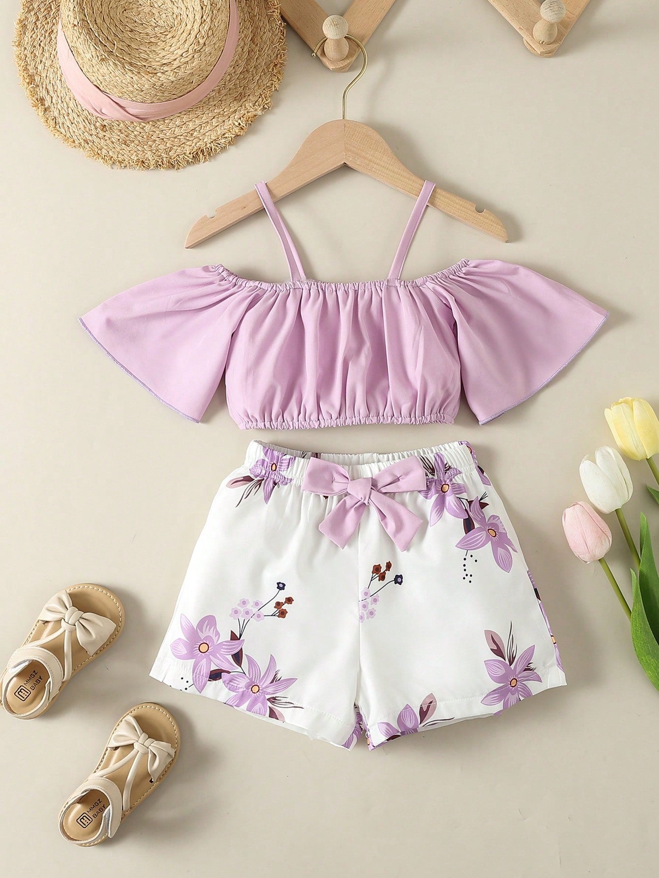 Young Girl Solid Color Top Matched With Printed Shorts Casual Vacation 2-Piece Set For Spring/Summer