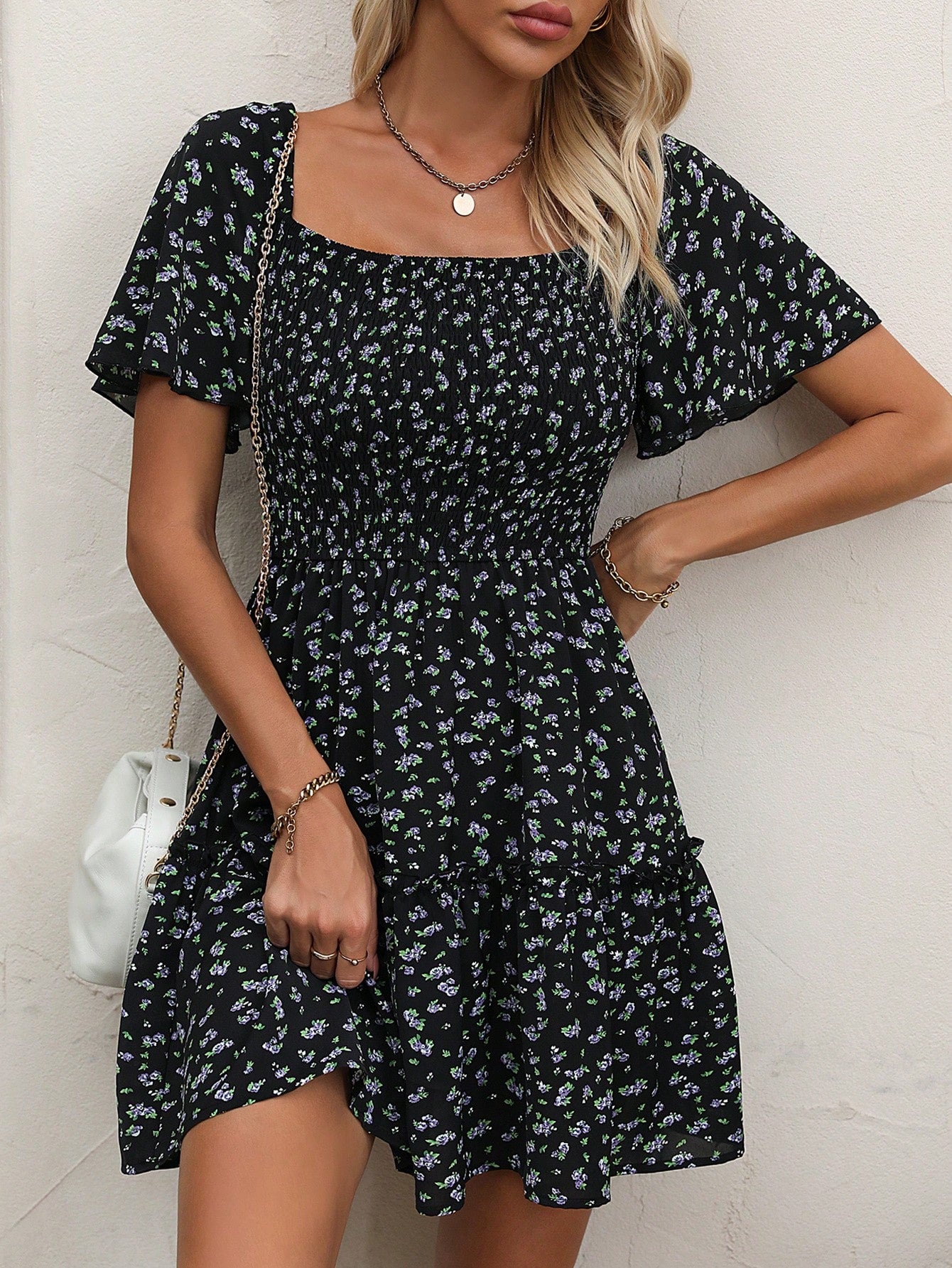 Ditsy Floral Print Scoop Neck Ruffle Hem Dress