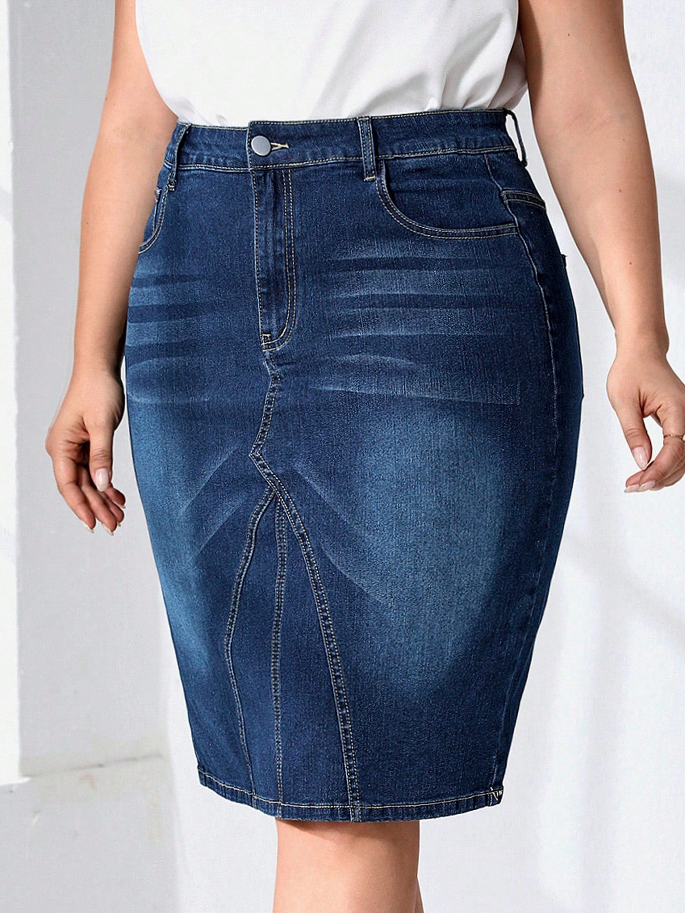 Plus Slant Pocket Denim Skirt