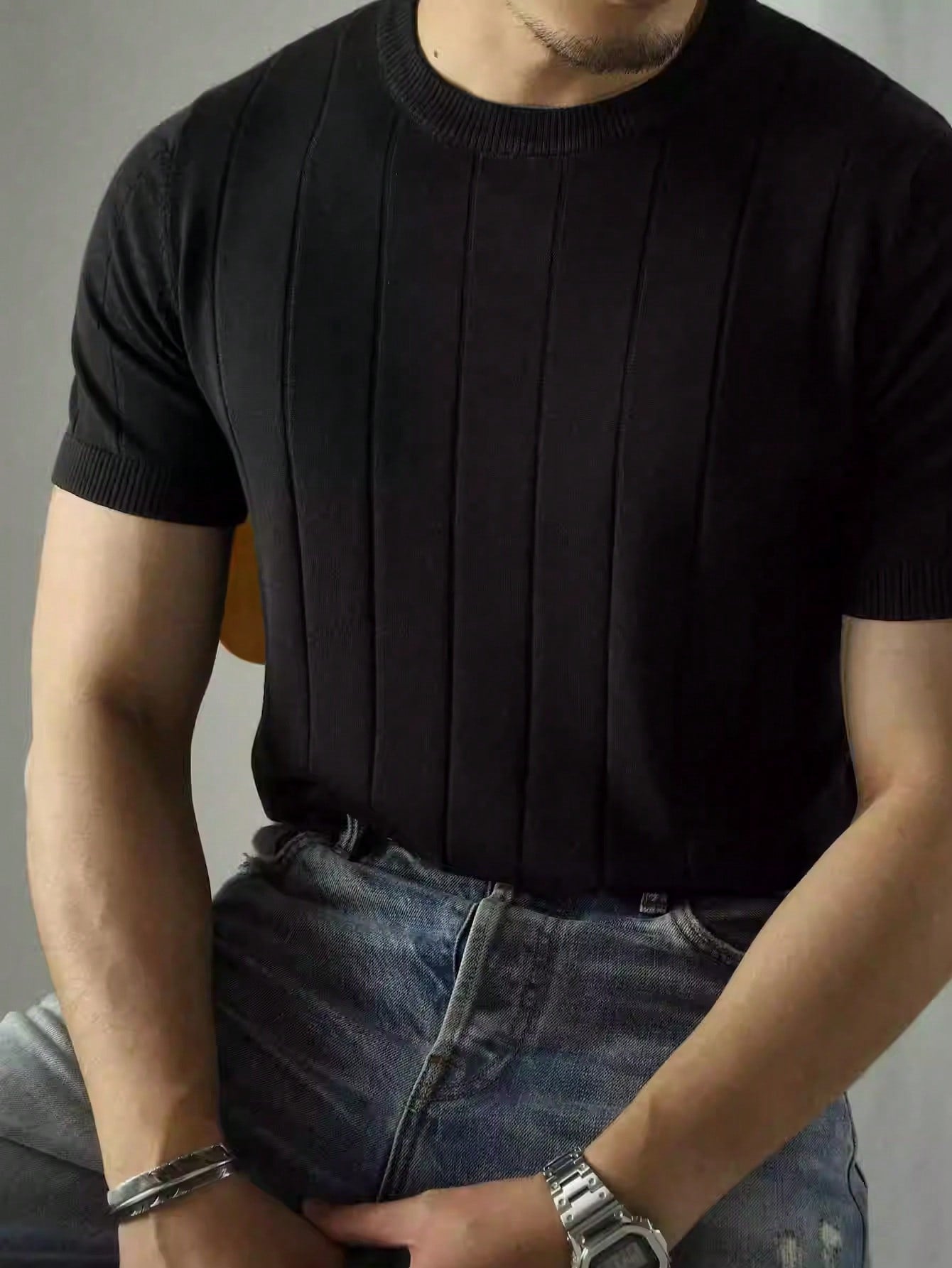 Men Solid Ribbed Knit Top