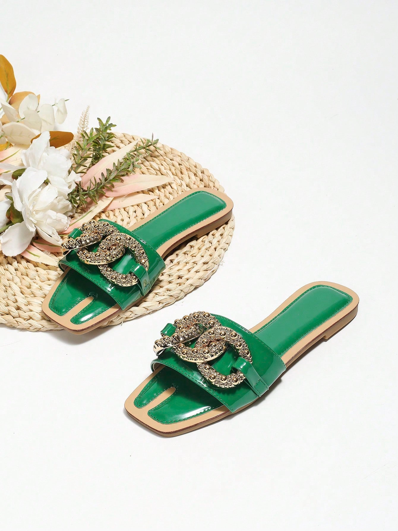 Summer Casual Fashionable Slip-resistant Square Toe Flat Sandals With Metal Buckle