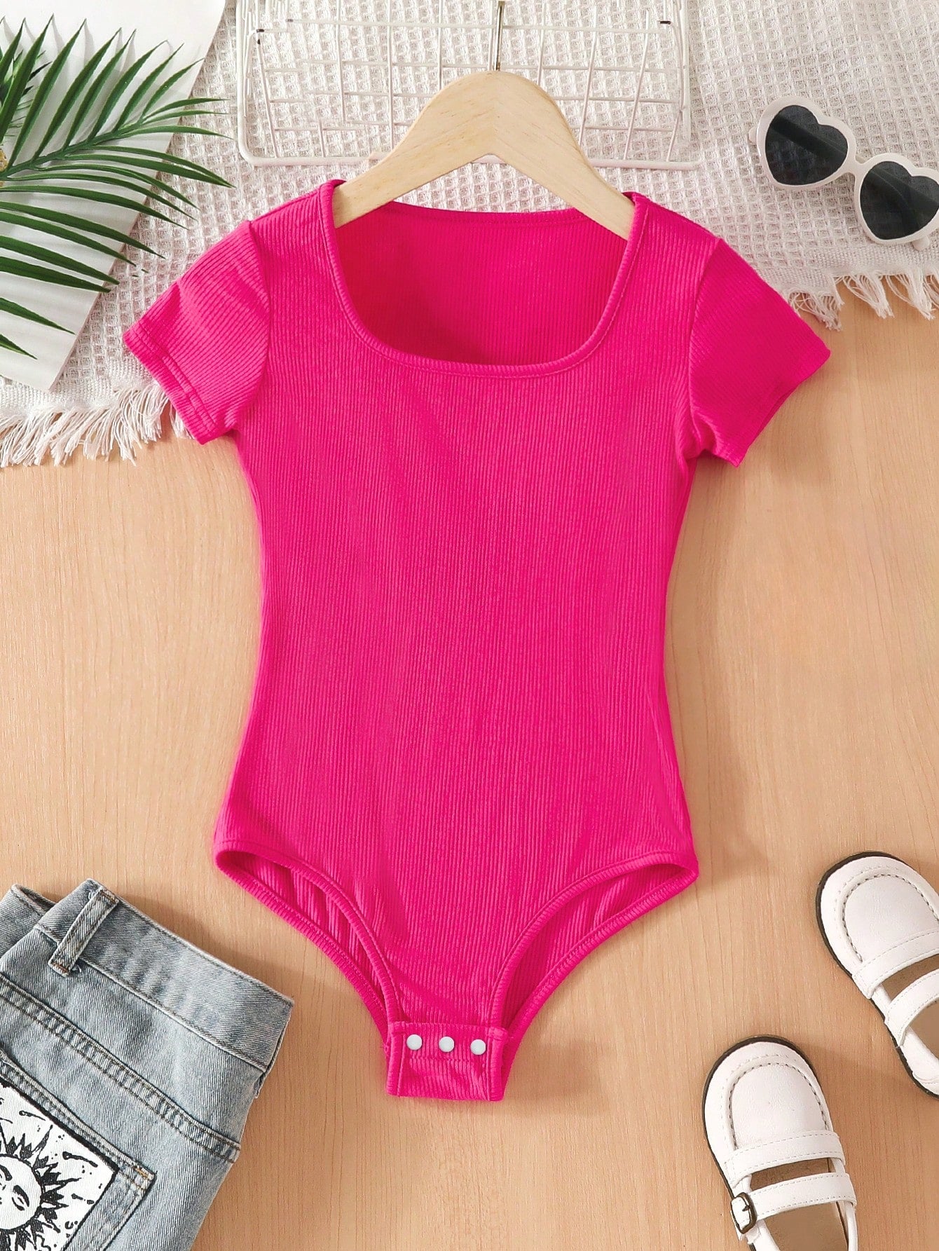 Tween Girl Solid Knit Street Style Bodysuit, Versatile, Short Sleeves, Bright Pink, Spring/Summer