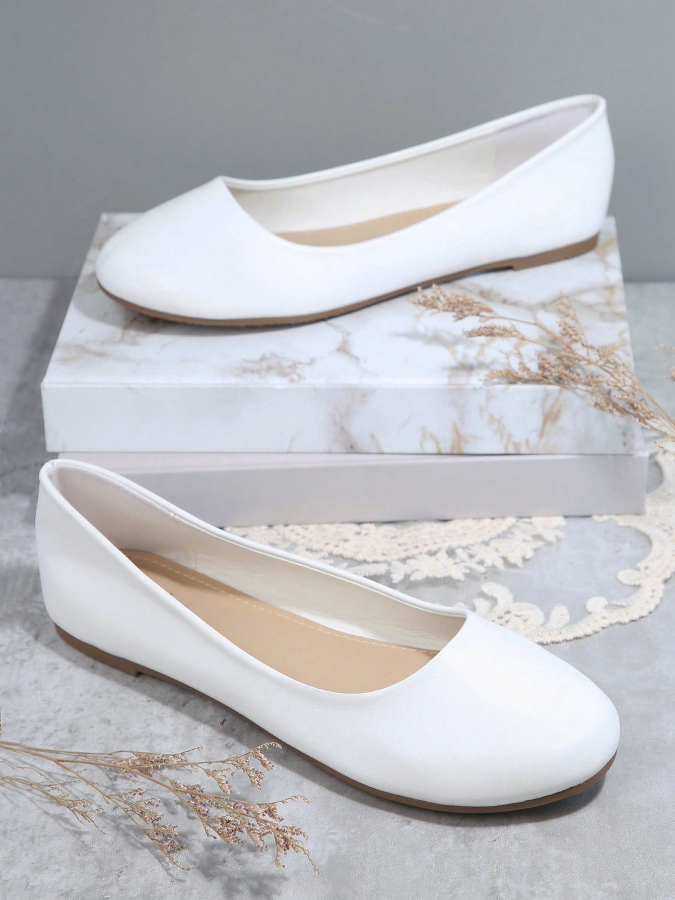 Minimalist Ballet Flats