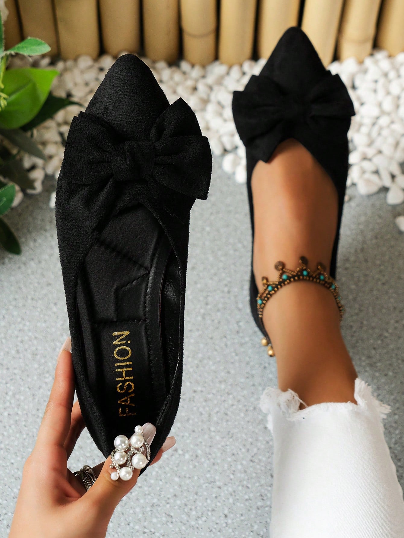 Elegant Black Flats For Women, Bow Decor Point Toe Faux Suede Ballet Flats