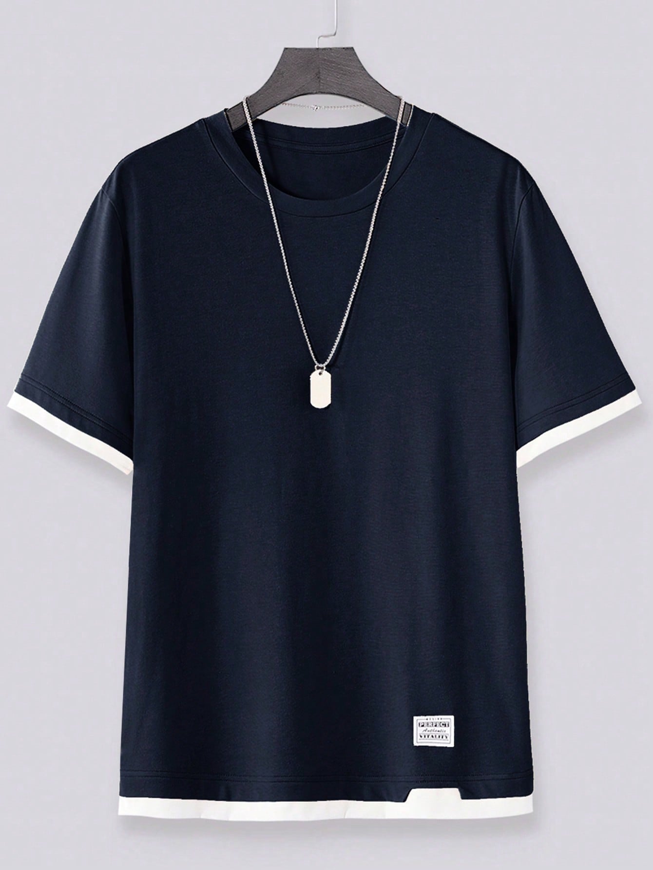 Men Plus Letter Patched Contrast Trim Tee Without Necklace