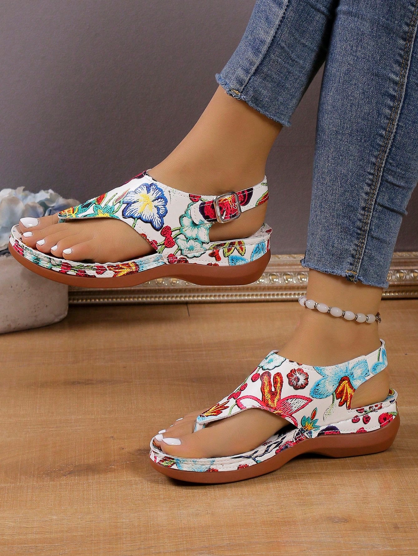 Summer Lightweight & Comfortable Embroidered Mules Women's Slip-On Sandals, Sewn Casual Comfortable Wedge Heel Thick-Soled Open Toe Shoes (Polyurethane Soles With Small Ventilation Holes)