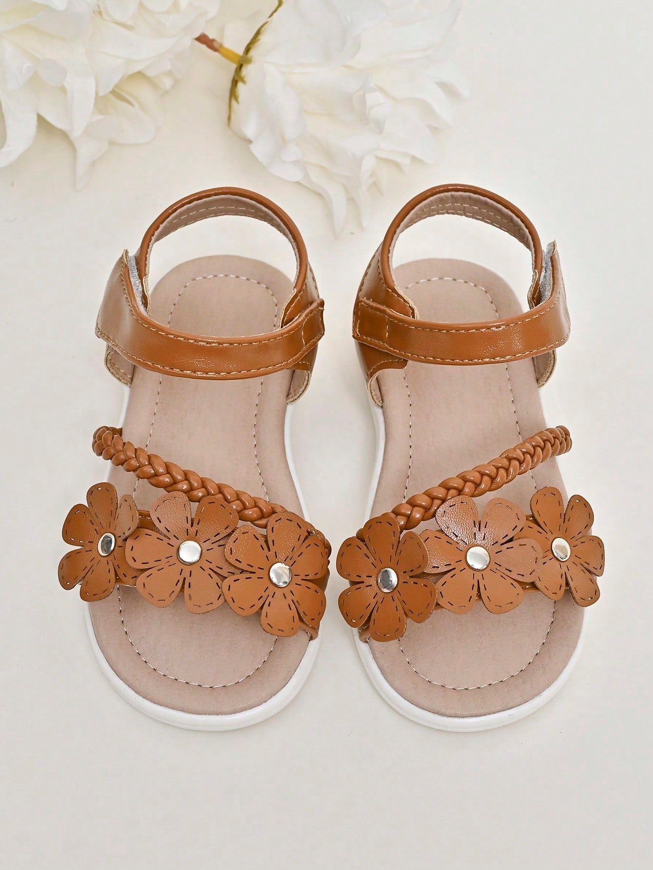 Comfortable And Versatile Woven Flat Sandals With Flowers For Middle-Aged And Older Girls