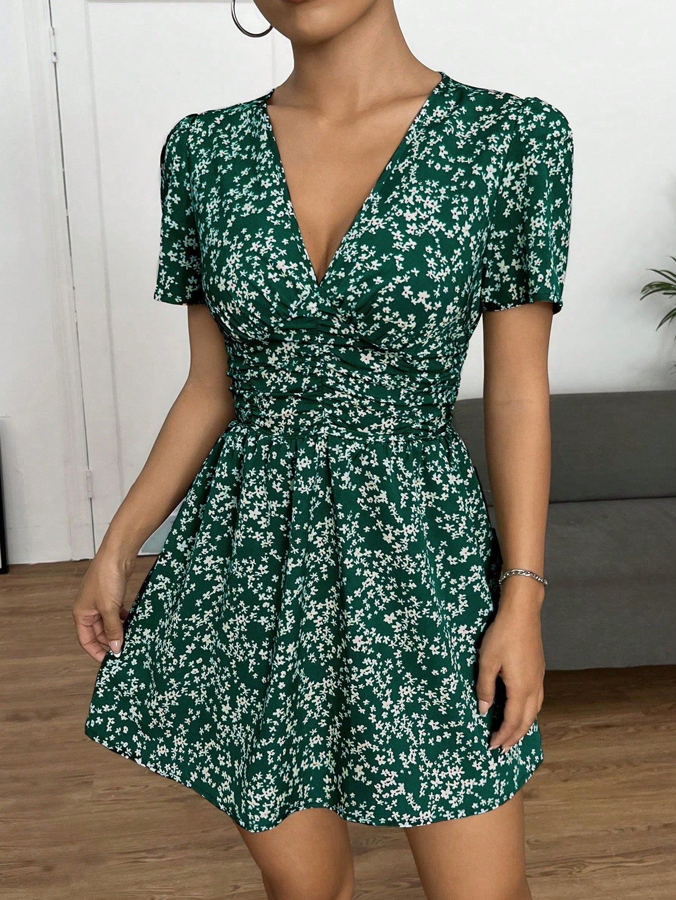 Ditsy Floral Print Puff Sleeve Short  Summer Dress