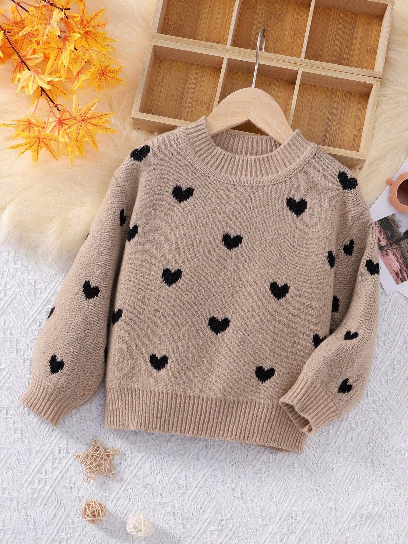 Young Girl Heart Pattern Drop Shoulder Sweater