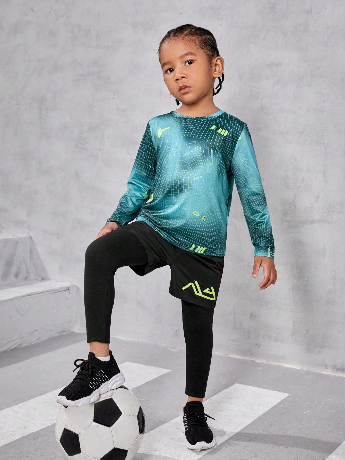 Young Boy Letter Graphic Sports Tee & 2 In 1 Pants