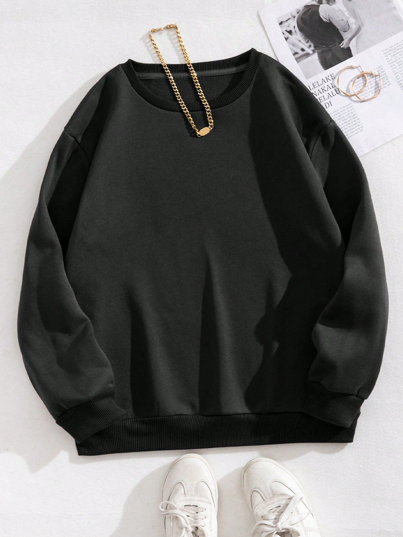 Women's Drop Shoulder Long Sleeve Sweatshirt With Round Neck