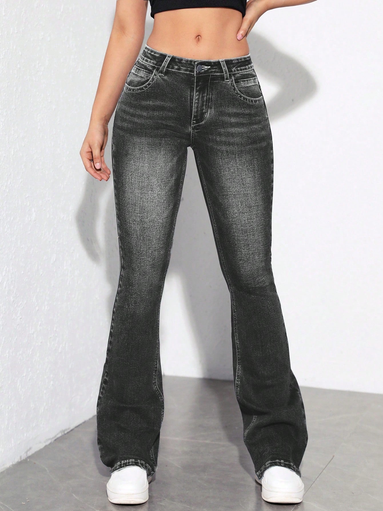 Slant Pocket Flare Leg Jeans