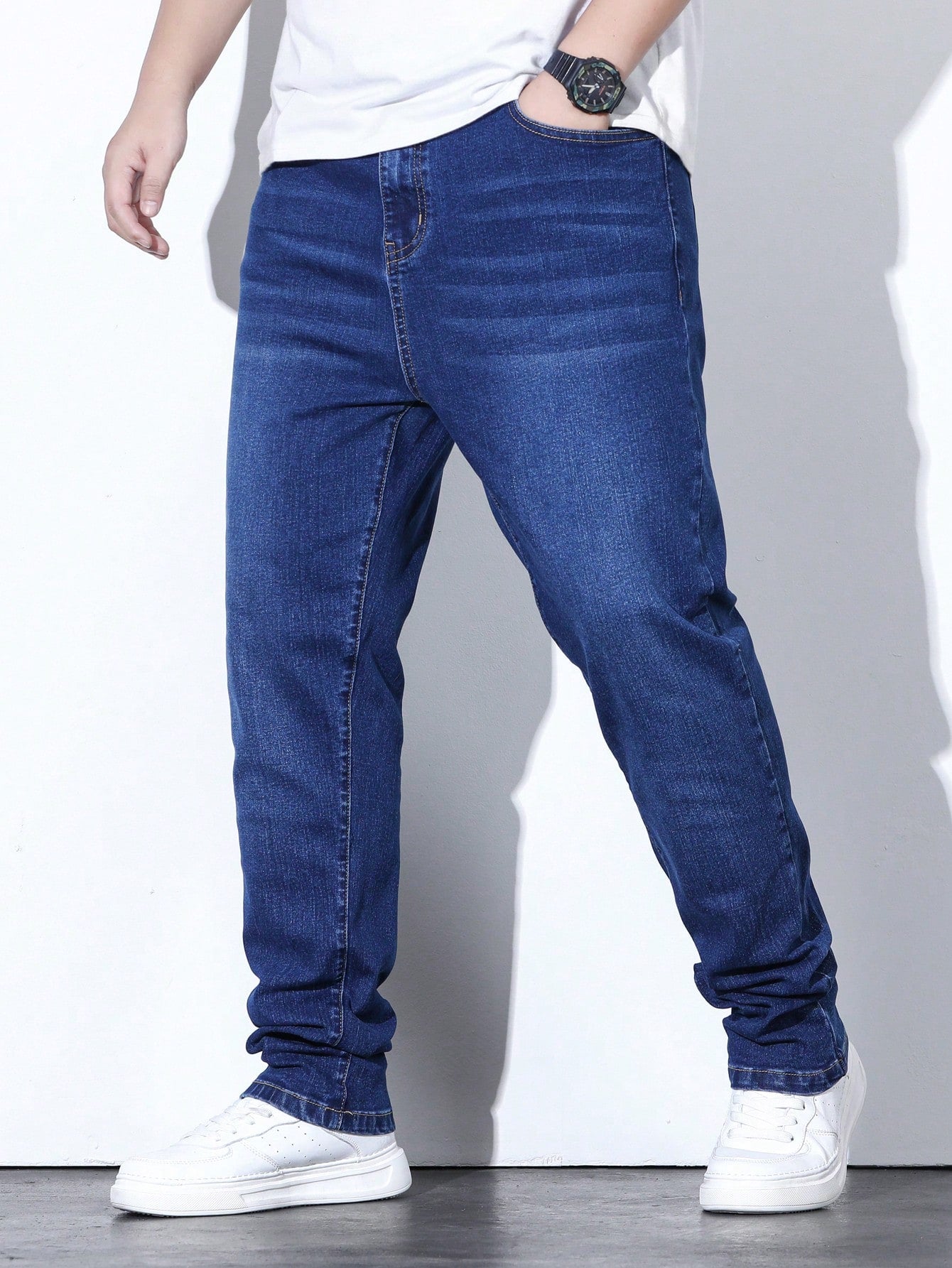 Men Plus Slant Pocket Straight Leg Jeans