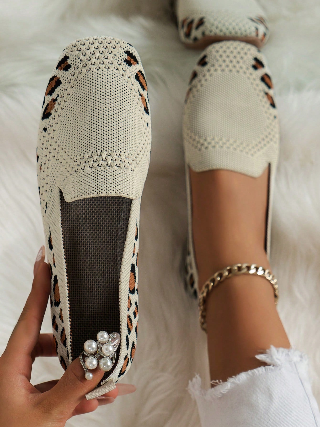 Leopard Print Flat Shoes