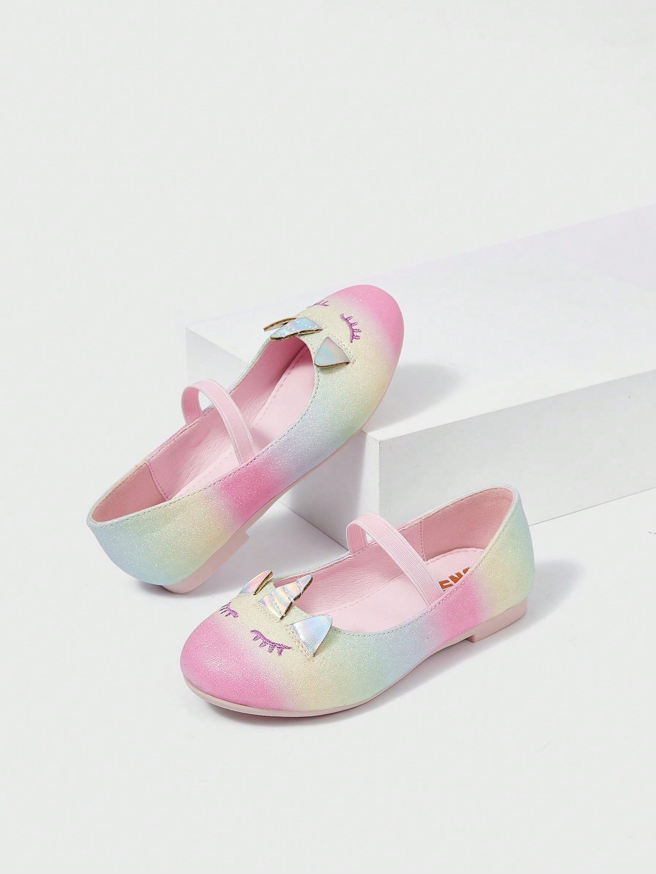 Rainbow Style Cartoon Unicorn Flat Shoes For Kids, Autumn And Winter