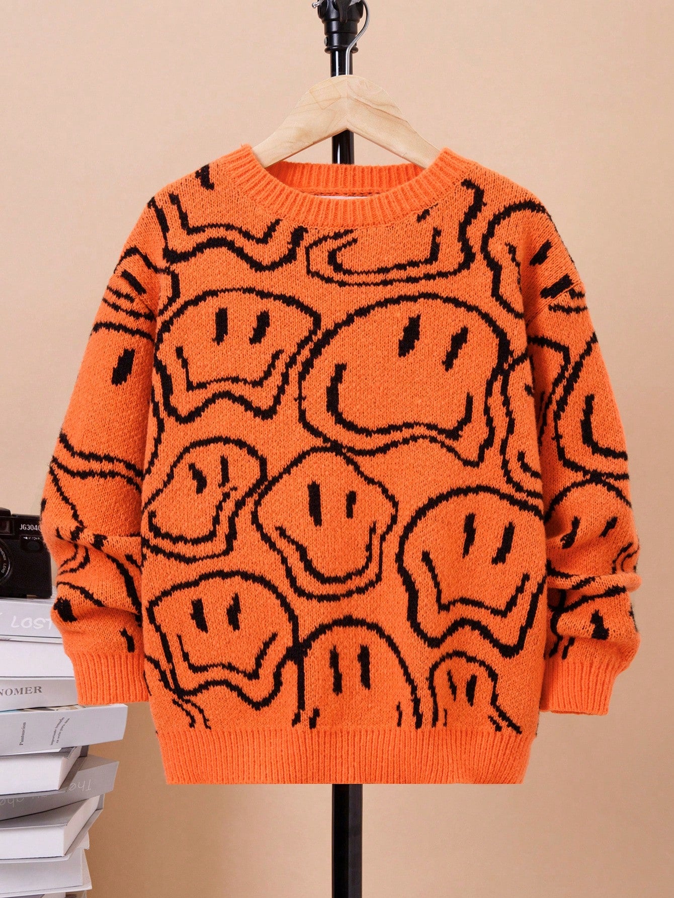 Tween Boy Cartoon Face Pattern Drop Shoulder Sweater