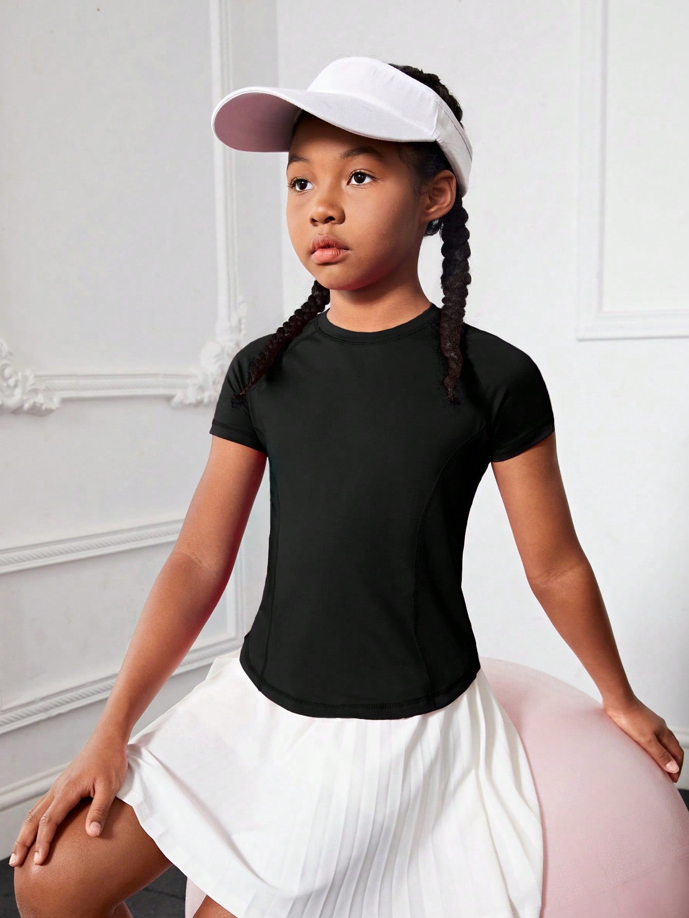 Tween Girl Solid Round Neck Tee