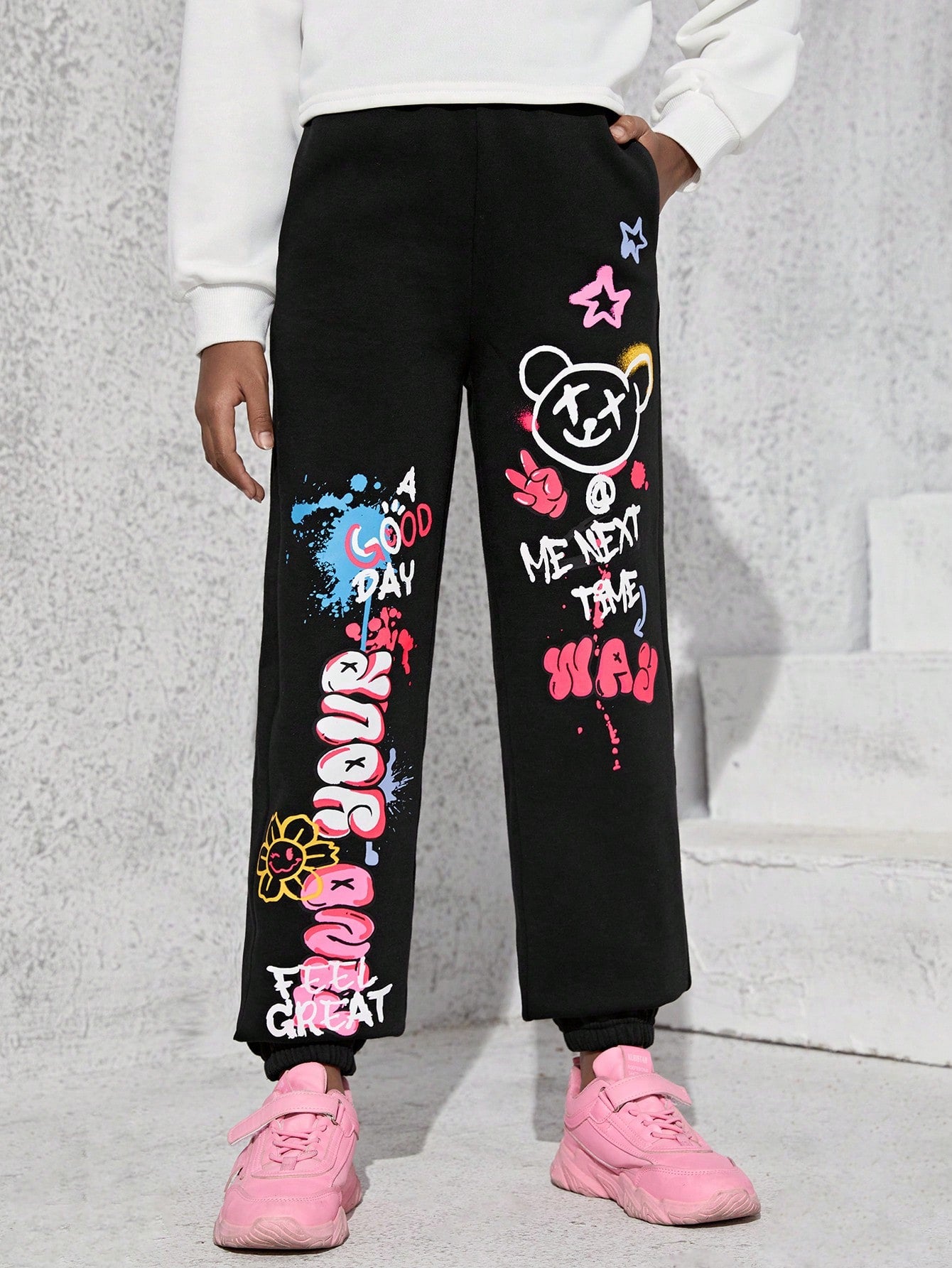 Tween Girl Cartoon And Letter Graphic Thermal Sweatpants