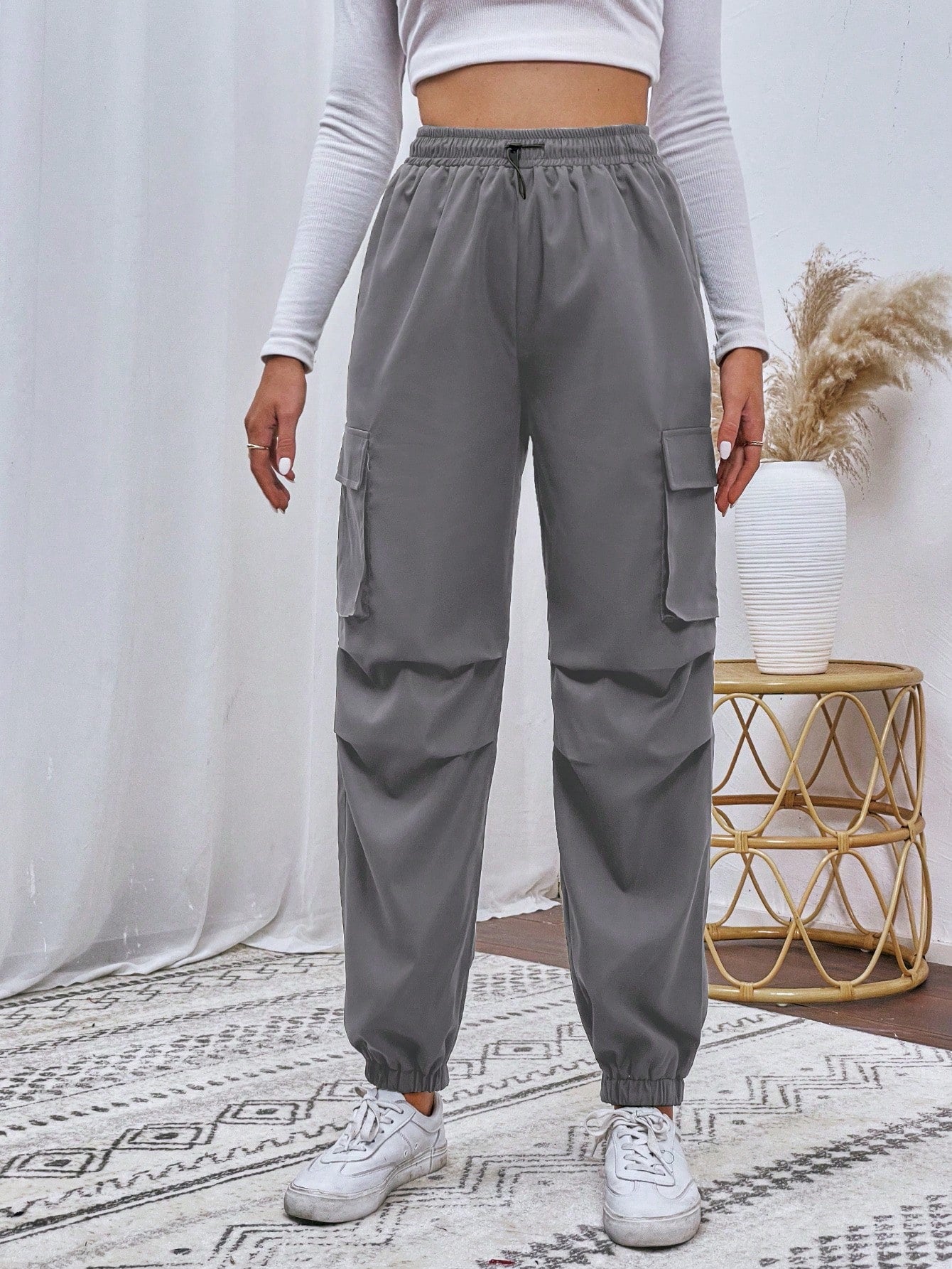 Drawstring Waist Cargo Long Pants