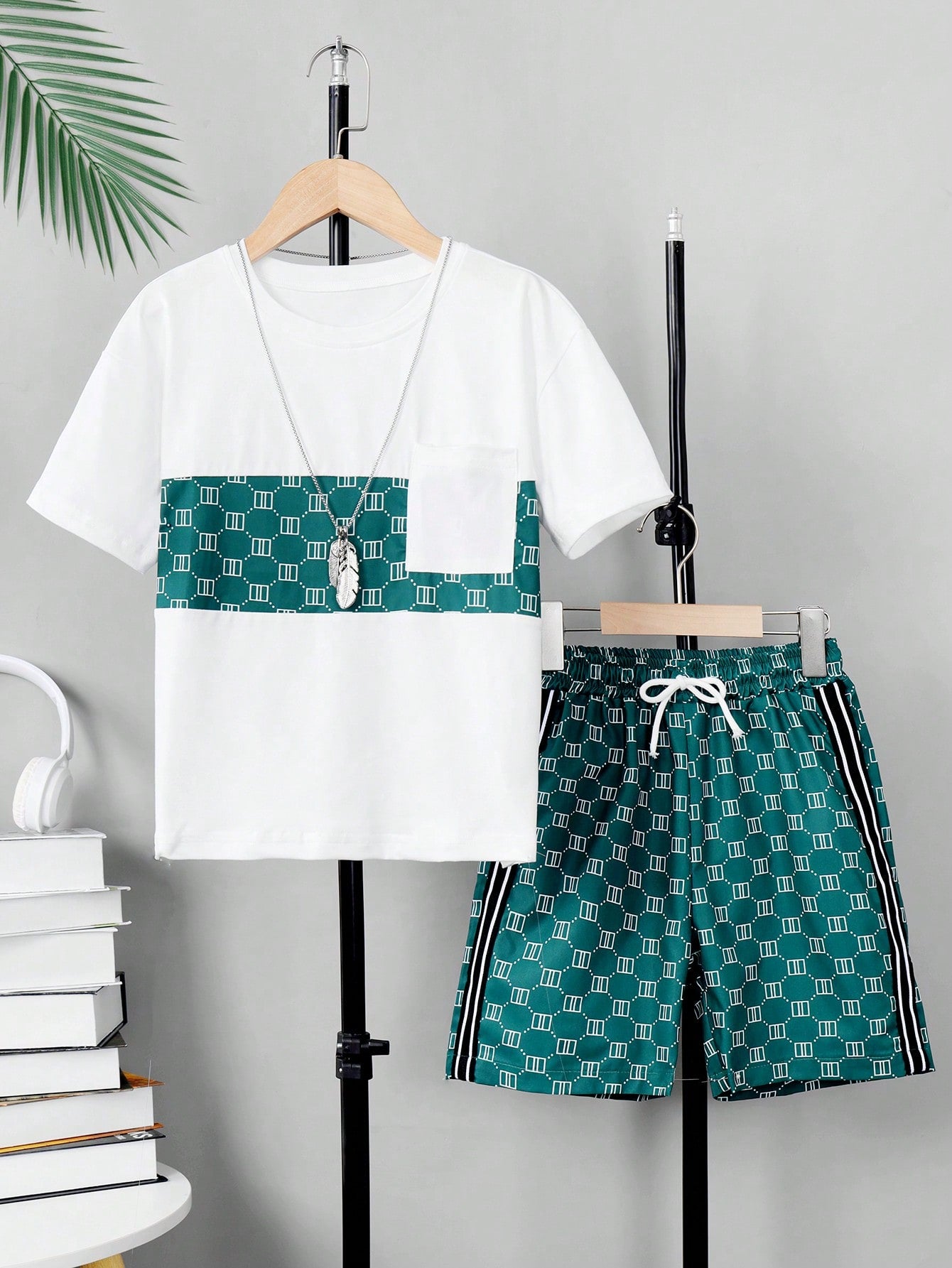 Tween Boy Summer Printed Patchwork Short Sleeve Top And Shorts 2pcs Outfit