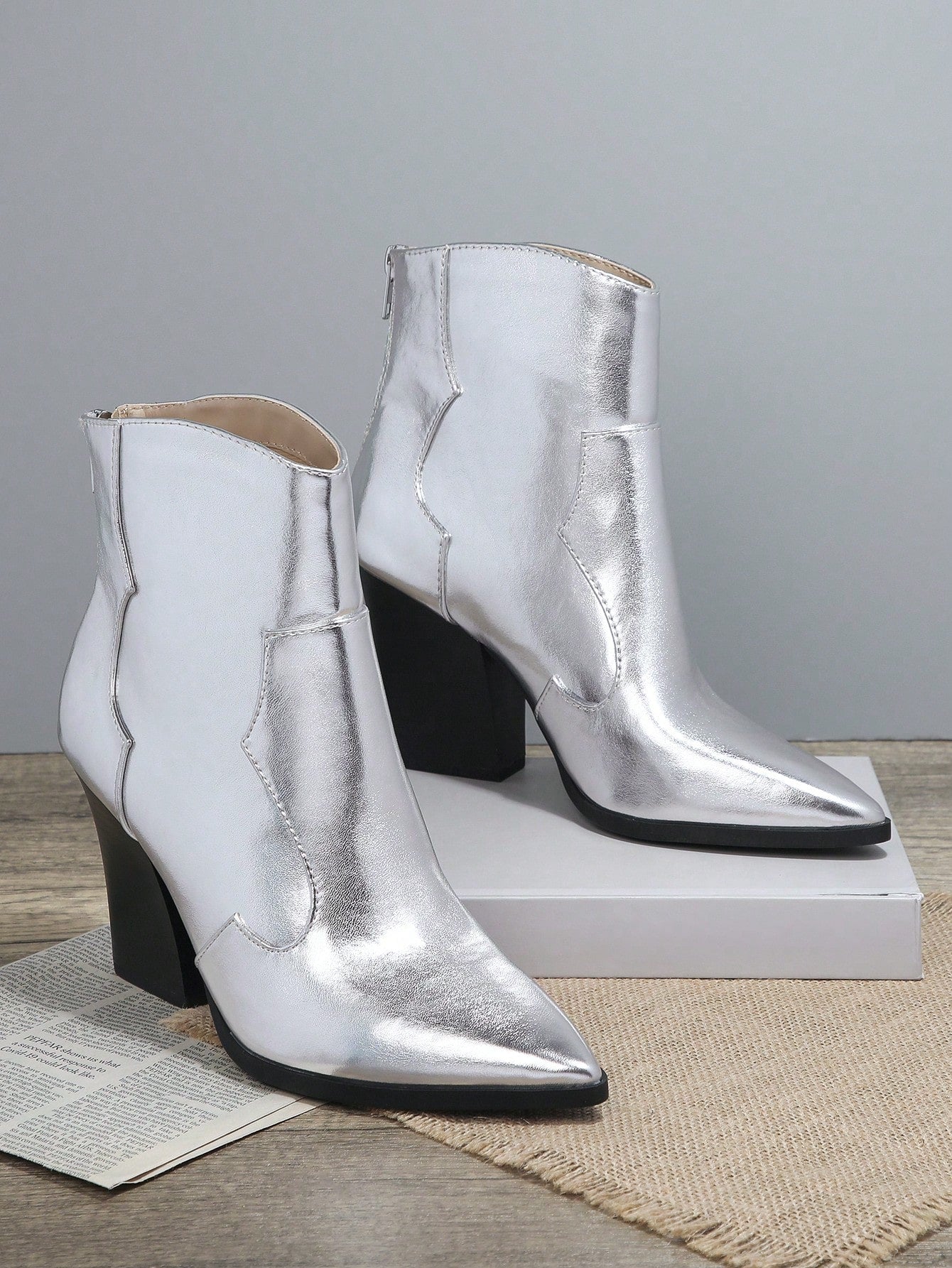 Metallic Point Toe Chunky Heeled Classic Boots