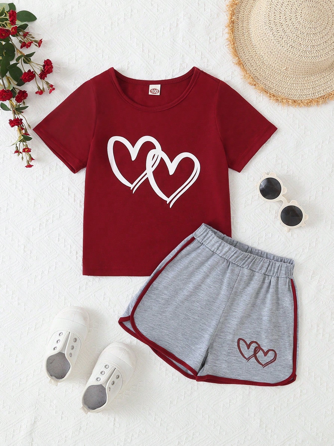 Young Girl Dopamine Heart Printed Casual Short Sleeve T-Shirt And Color Block Trim Shorts Set For Mother Day, Summer