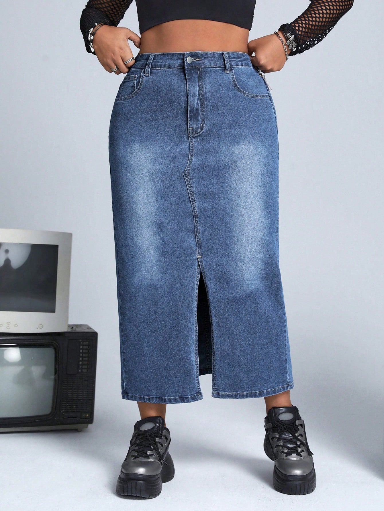 Plus Size Slit Denim Skirt