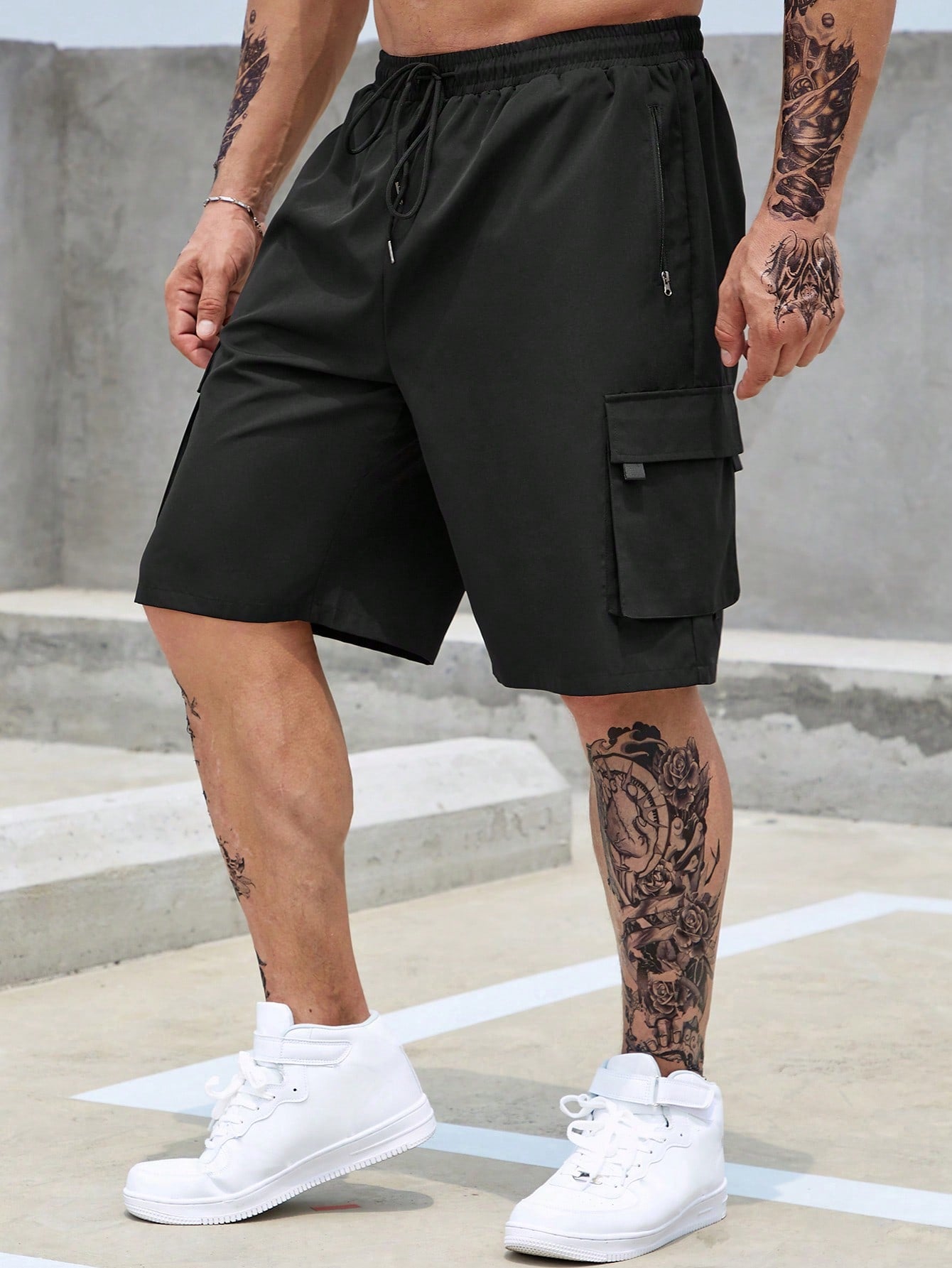 Men's Plus Size Solid Color Drawstring Waist Cargo Shorts