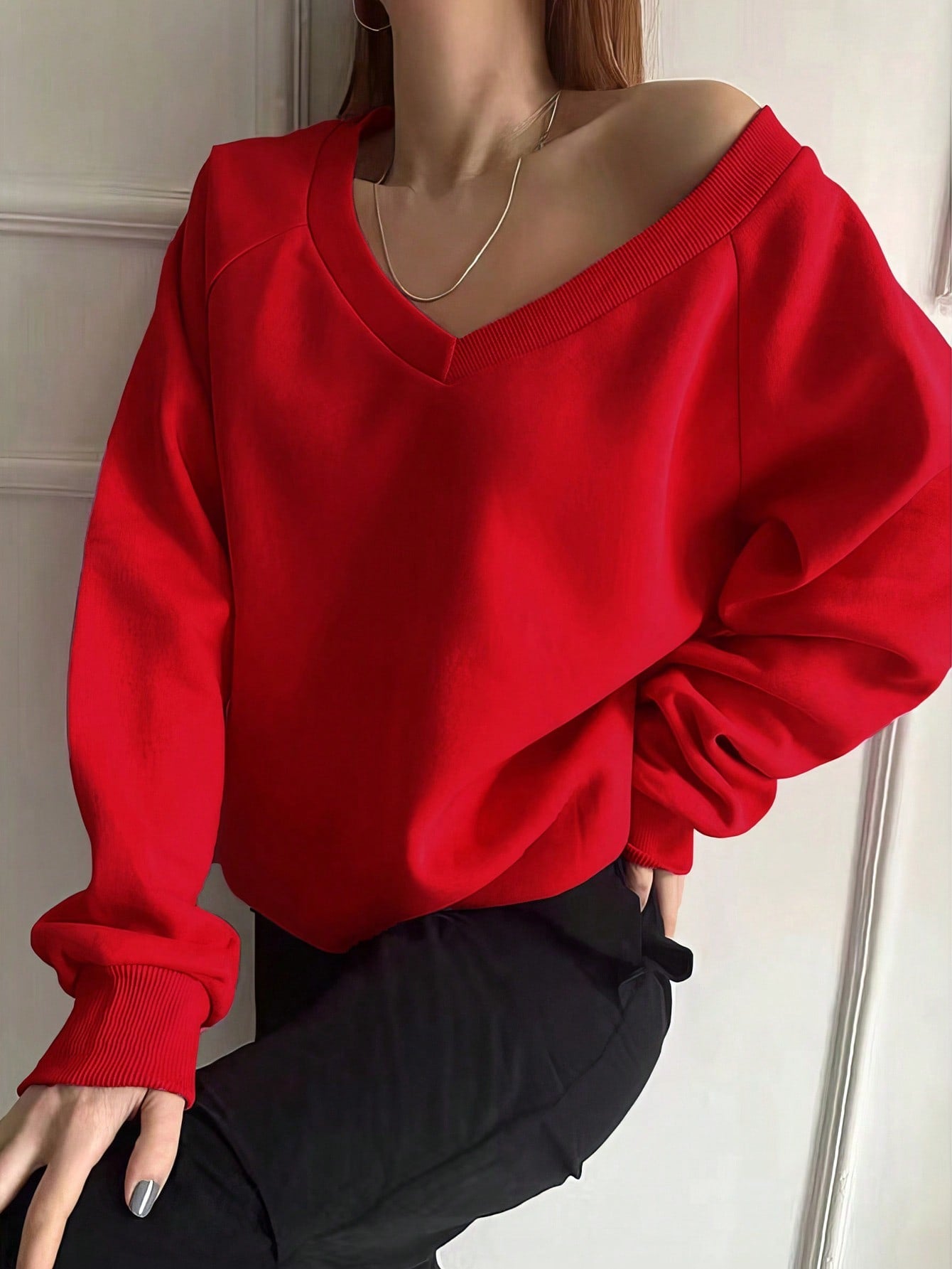 Solid Raglan Sleeve V Neck Sweatshirt