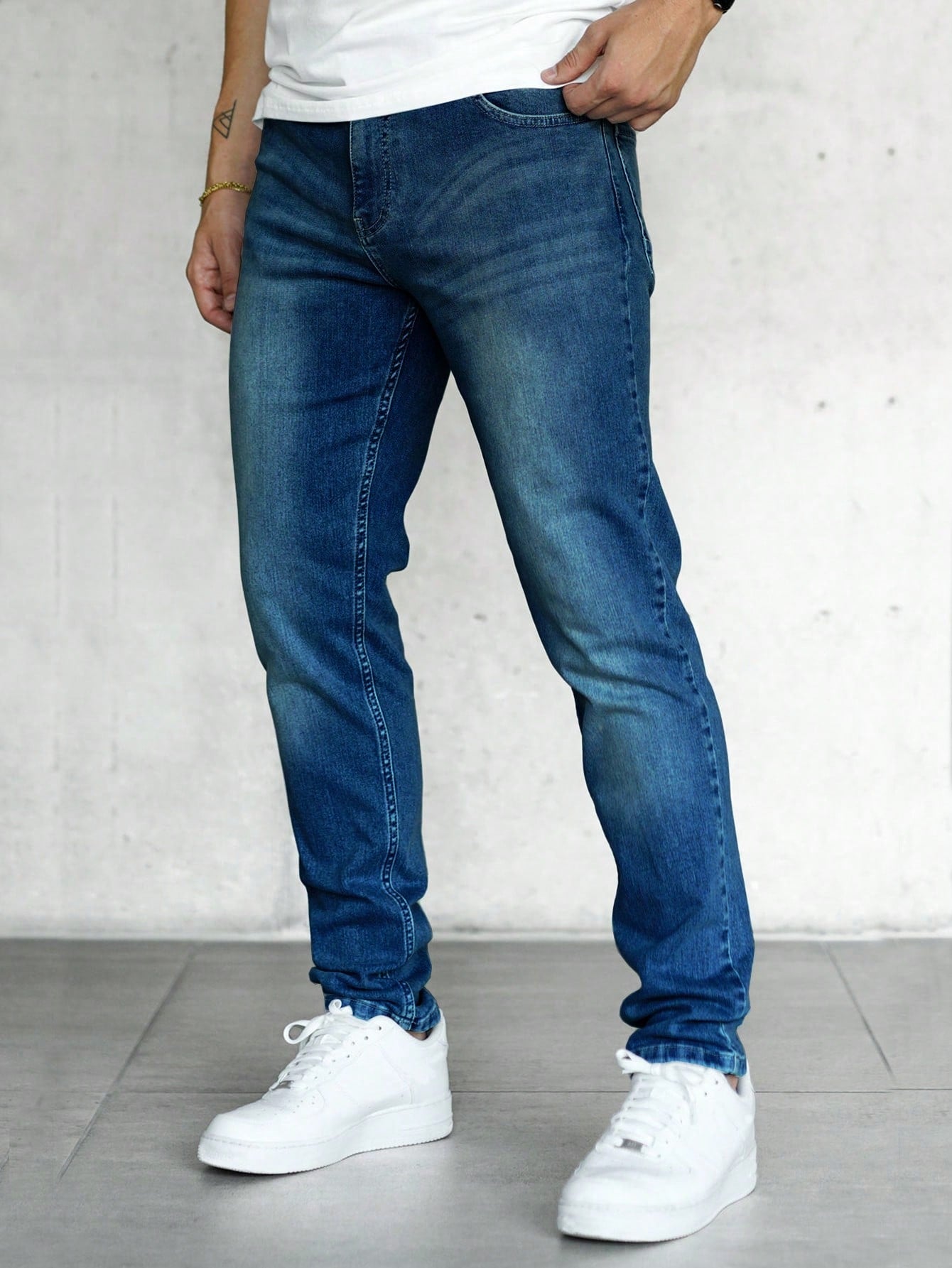 Men Slant Pocket Jeans