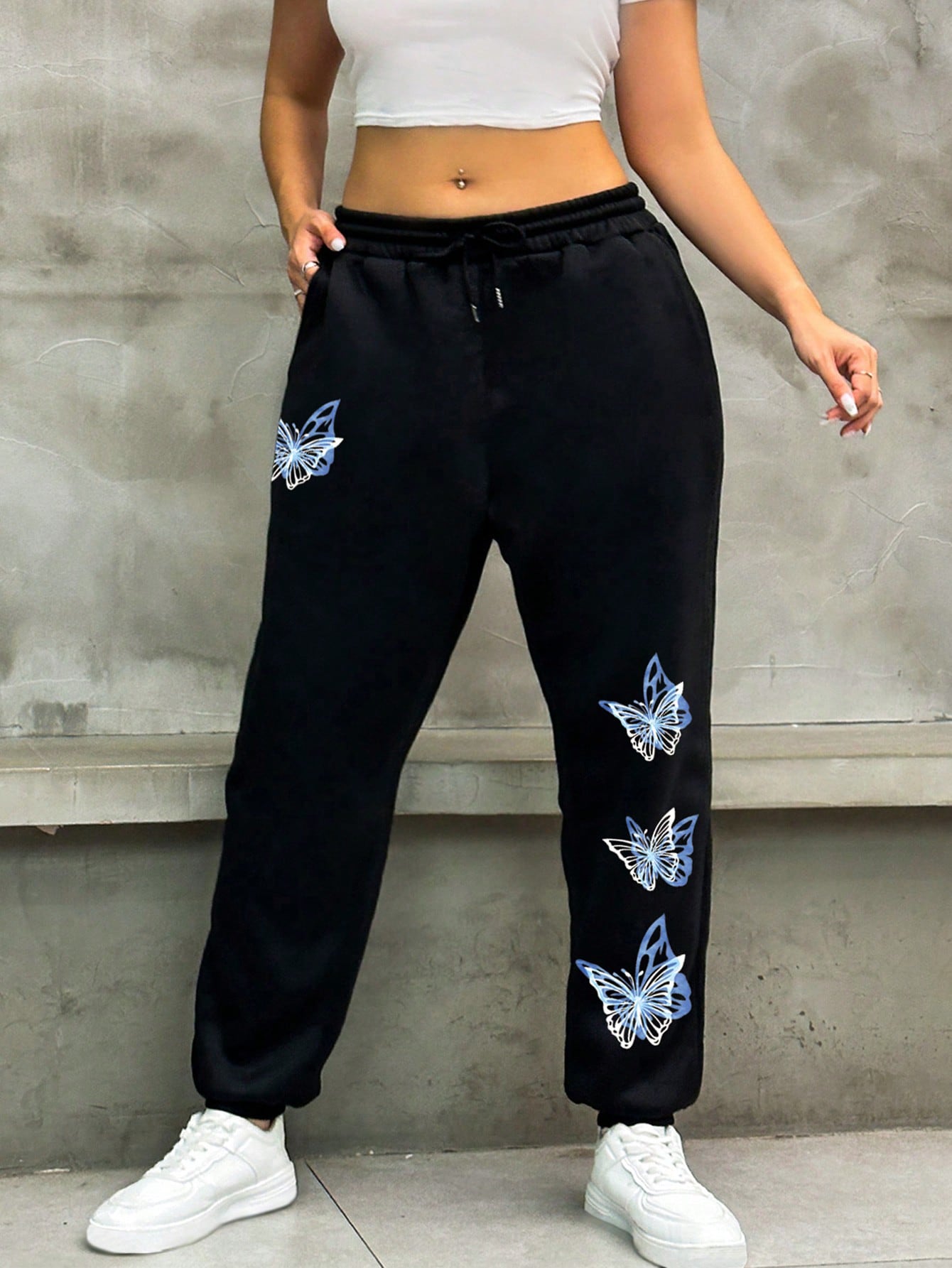 Plus Butterfly Print Drawstring Waist Sweatpants