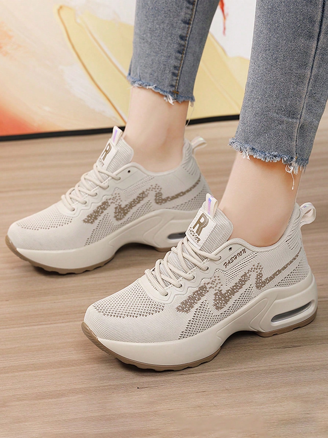 Women Casual Breathable Shock-Absorbing Walking Shoes Fashionable Wedge Heel Thick-Soled Sports Shoes