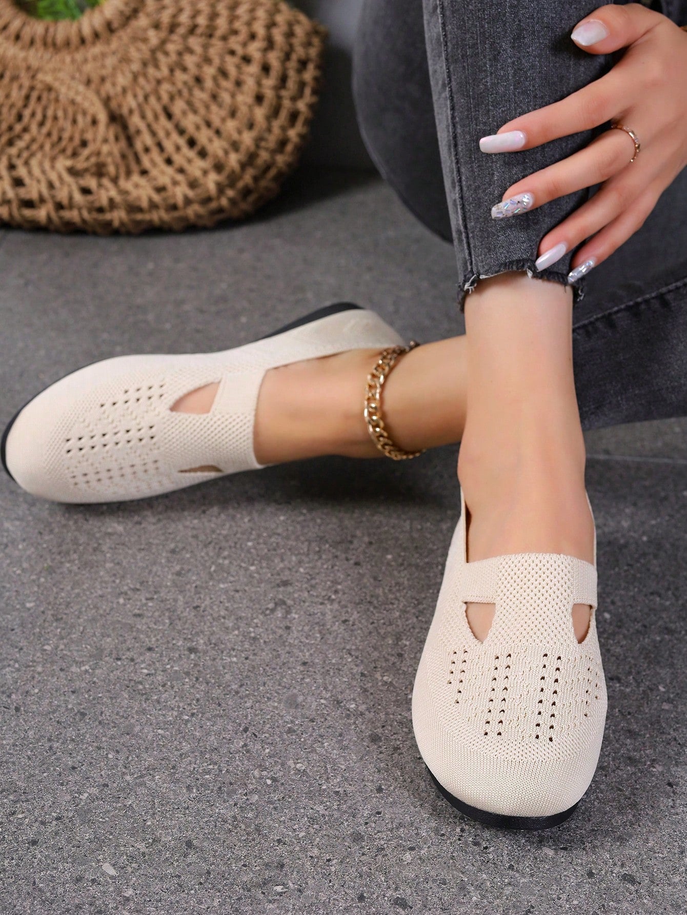 Women's Plus Size Brown Hollow Out Comfortable Flat Shoes For Spring And Summer