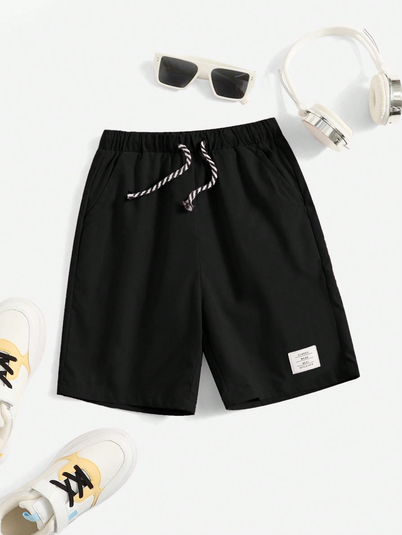 Tween Boy Letter Patched Shorts