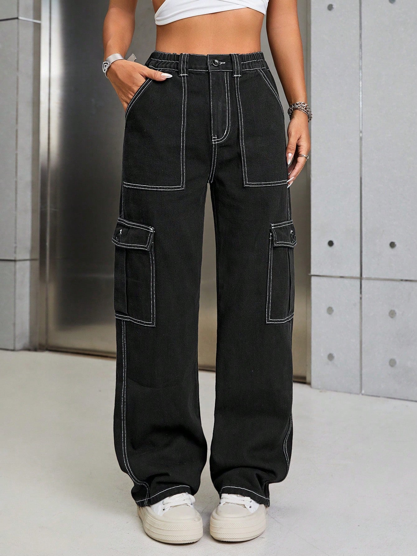 Top-stitching Flap Pocket Side Cargo Jeans