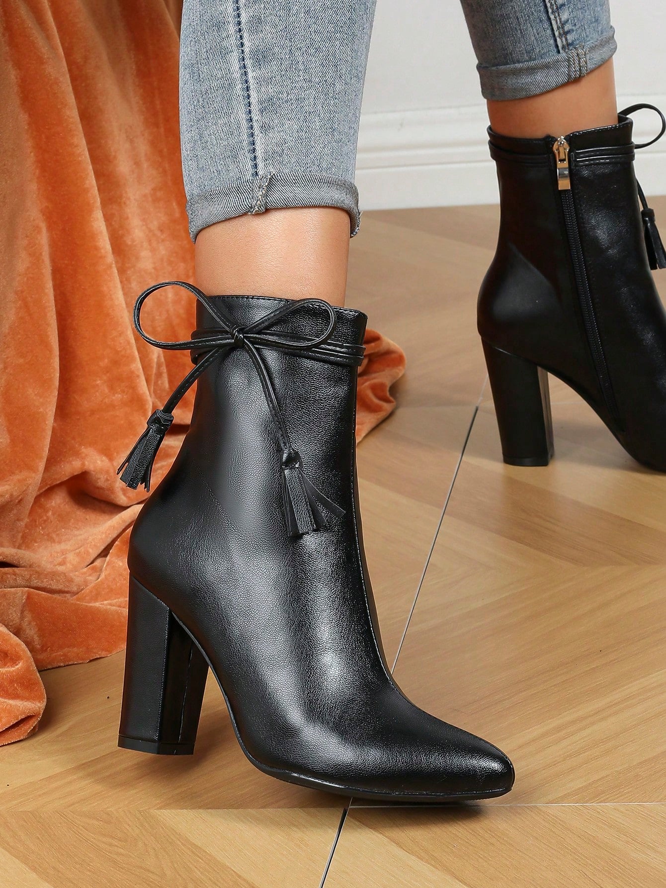 2024 Autumn Winter Pointed Toe Chunky Heel Fashion Ankle Boots, Korean Version Short Shaft Ankle Boots, Versatile