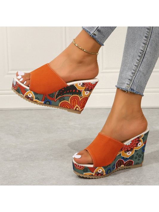 2024 Summer Women's Thick Platform Wedge Heel Floral Pattern Fashion High Heels Waterproof Ankle Strap Sandals, Plus Size