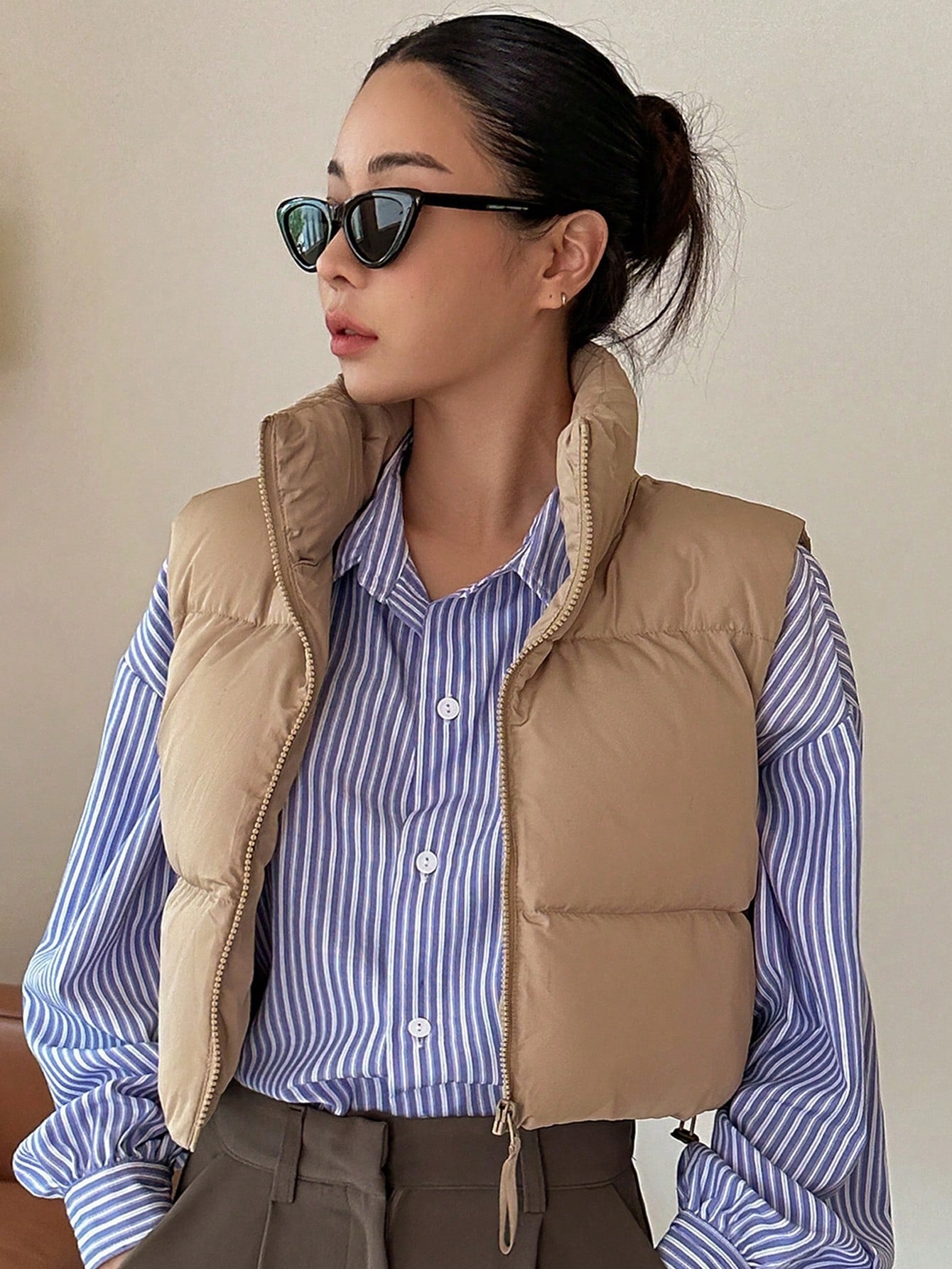 DAZY Ladies' White Sleeveless Padded Jacket