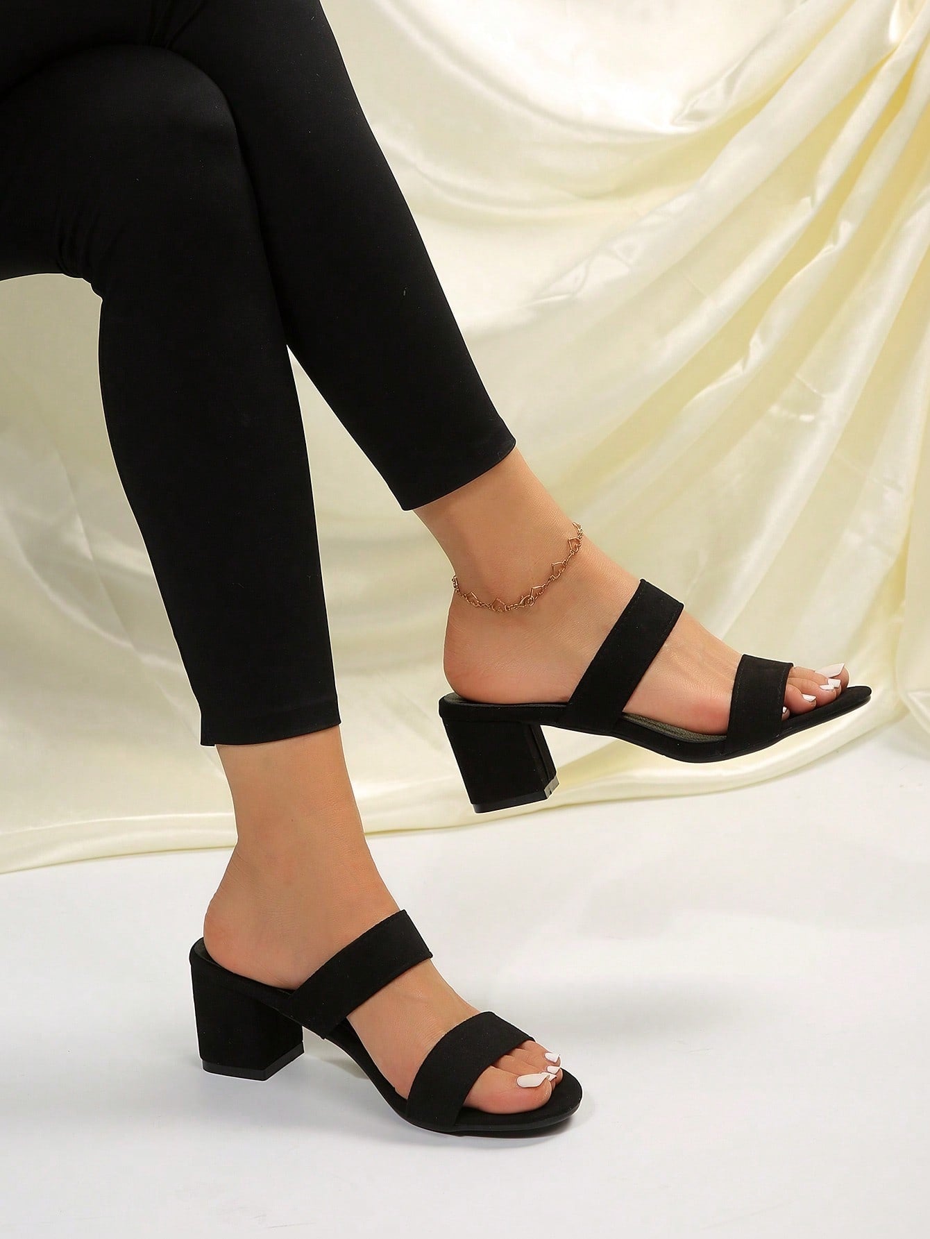 New Arrival Versatile Chunky Heel Mules Women's Shoes, Gold Round Toe Slip-On High Heels