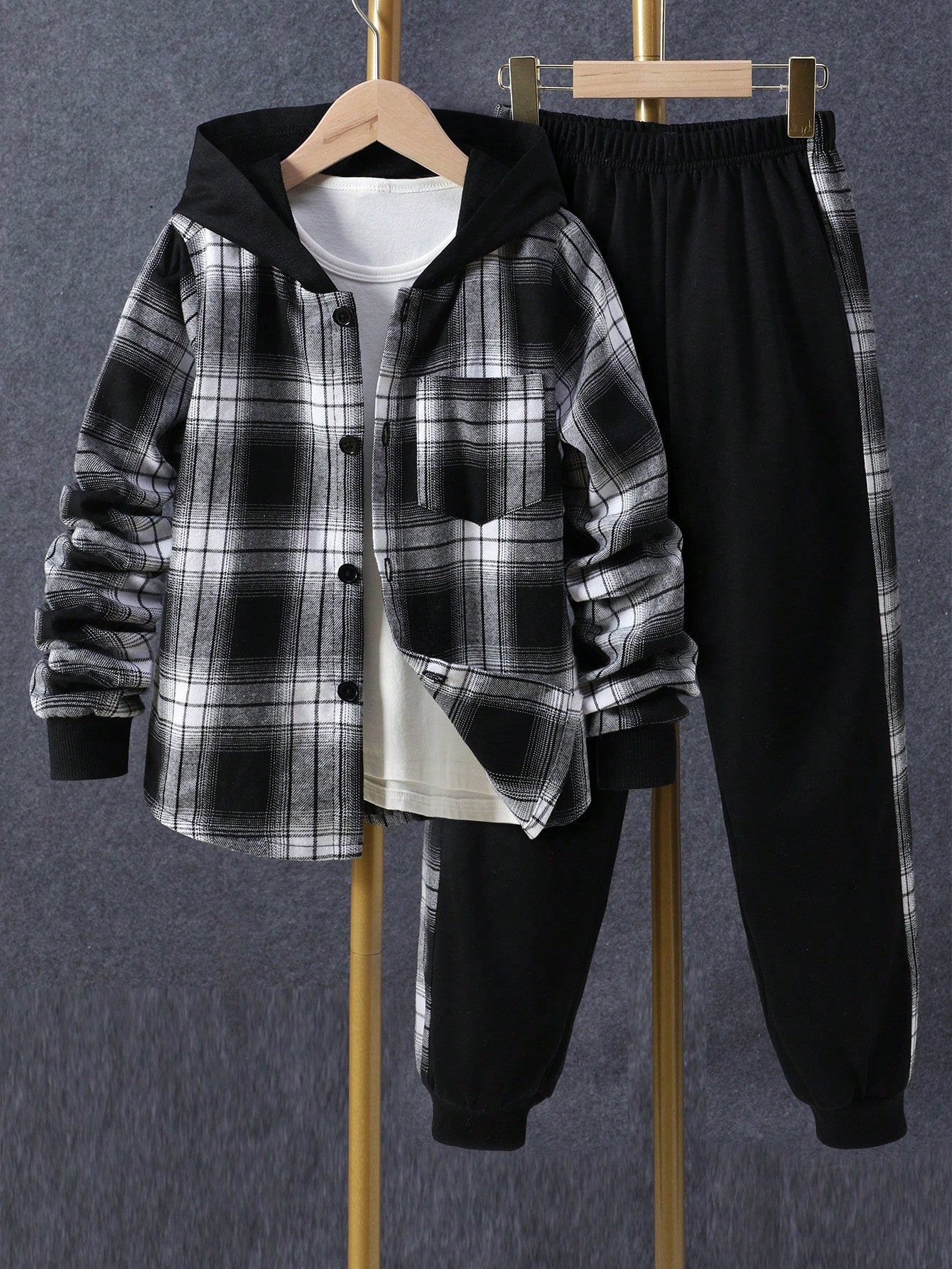 Tween Boy 1pc Plaid Print Button Front Hooded Shirt & 1pc Sweatpants