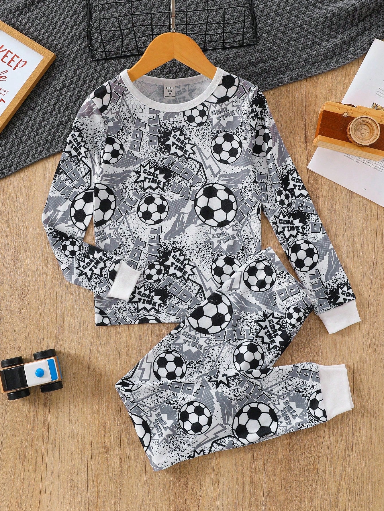 Tween Boy Soccer & Letter Graphic Snug Fit PJ Set