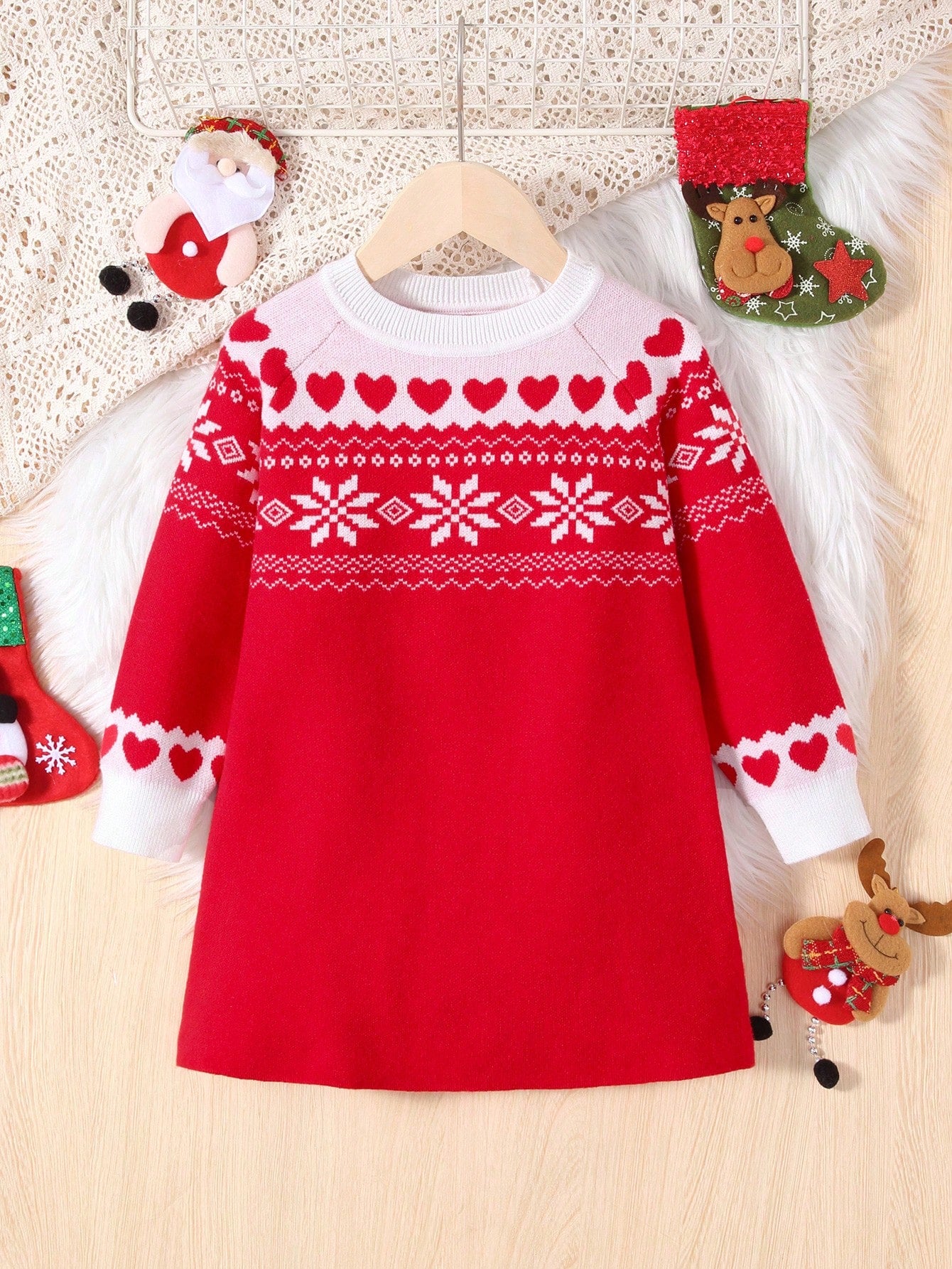 Young Girl Heart & Geo Pattern Raglan Sleeve Sweater Dress