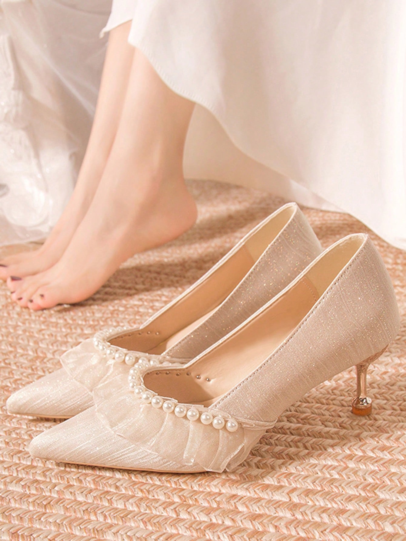 Fashionable High-Heeled Pumps With Faux Pearl Decoration