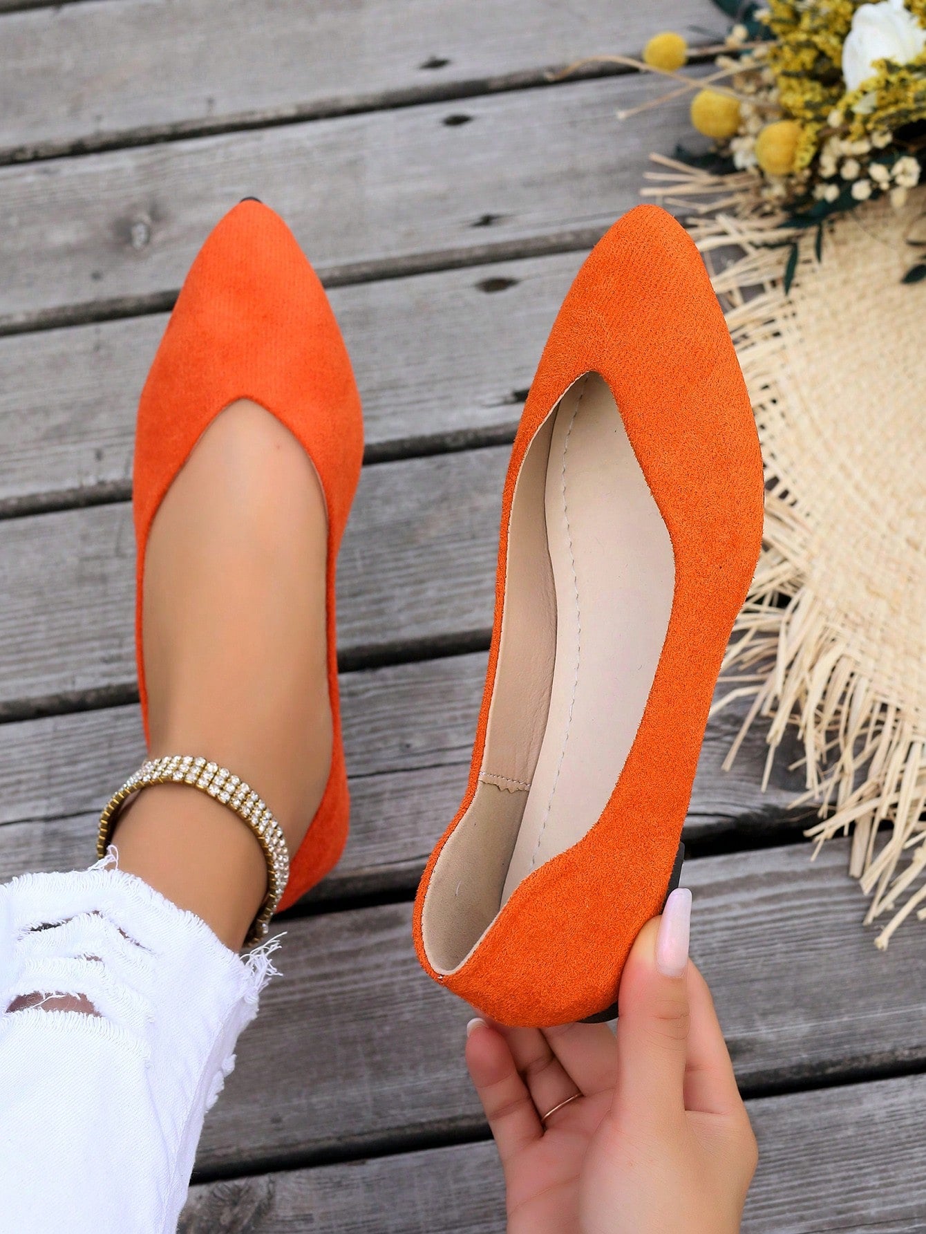 Women Simple Flat Orange Suedette Deer Flat Shoes