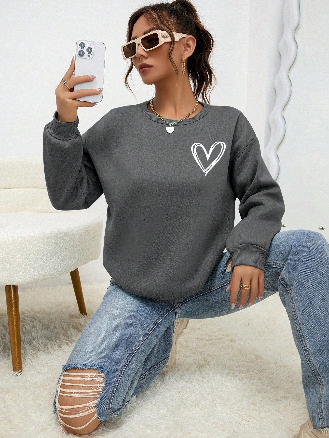 Heart Print Drop Shoulder Sweatshirt