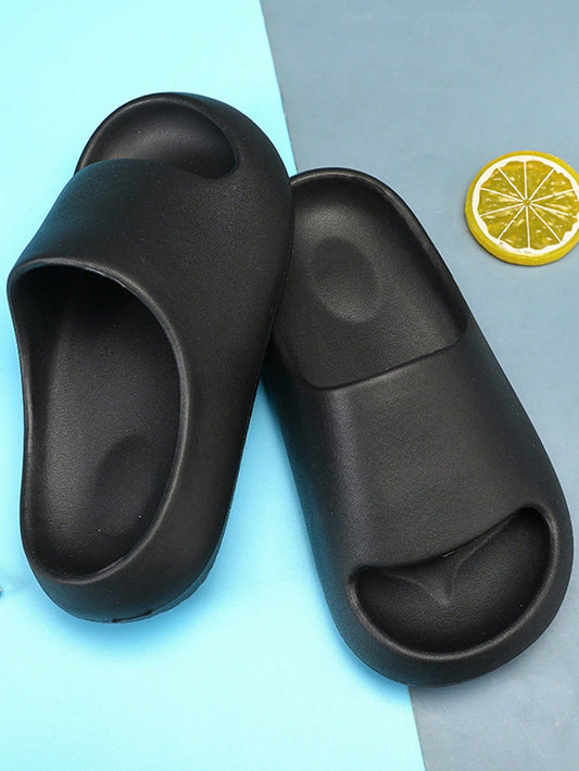 1pair Kids' Solid Color Round Toe Flat Eva Slippers With Anti-Slip Sole, Suitable For All Seasons, Beach, Shower, Casual