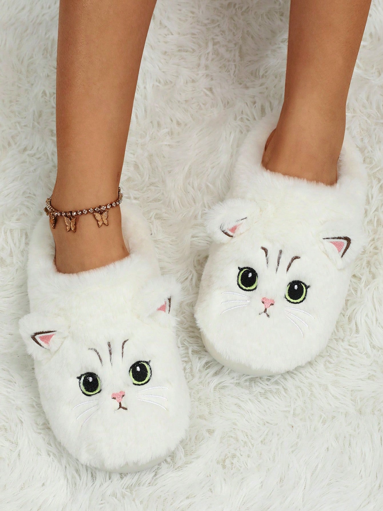 Cartoon Embroidered Fuzzy Novelty Slippers, Embroidered Cartoon Preppy Style Women's Home Slippers, Black, Closed-toe