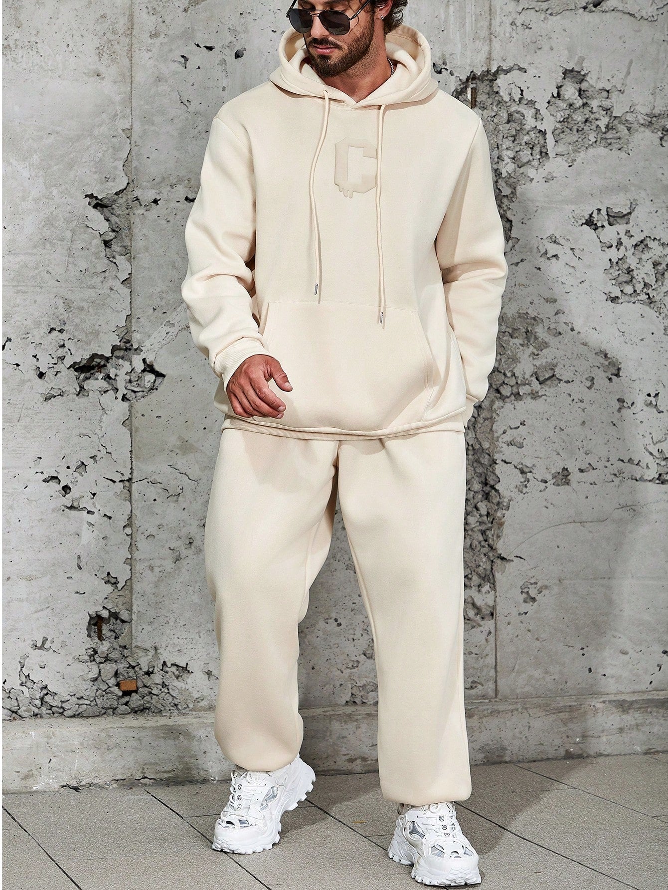 Men Plus Kangaroo Pocket Drawstring Hoodie & Sweatpants