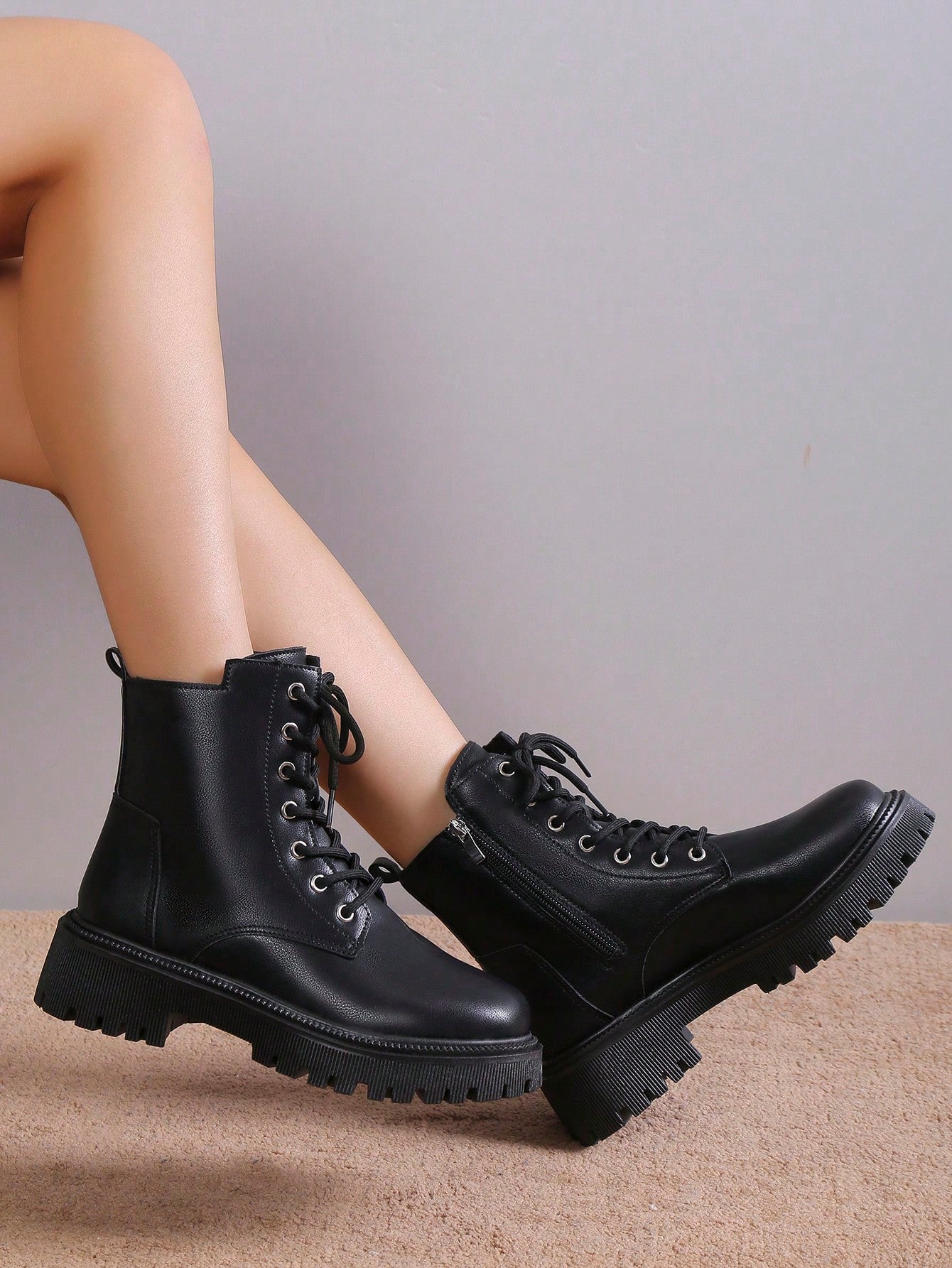 Women Lace-up Front Flatform Fashion Boots Preppy White Combat Boots