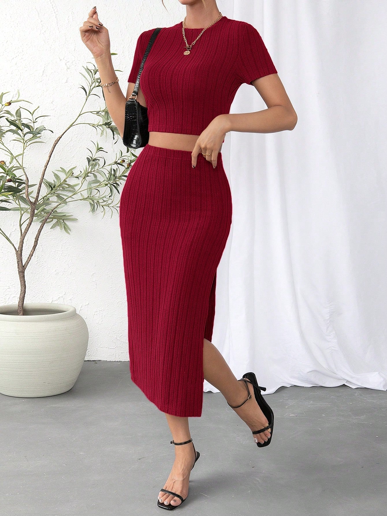 Women Knitted Short Sleeve T-Shirt & Knitted Skirt Set, 2 Pieces